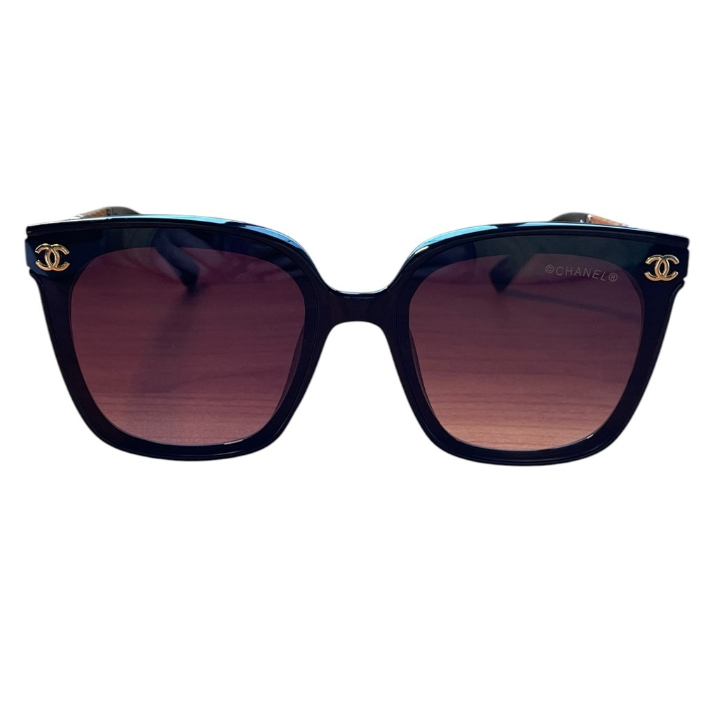 Chanel Black Oversized Sunglasses with Gradient Lenses